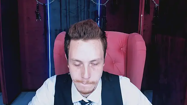 Snapshot of LeoMooree chatting on November 2025 09:17:02 PM LeoMooree online show from November 2025 09:17:02 PM