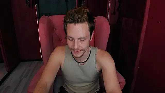 Snapshot of LeoMooree chatting on November 2025 03:55:01 PM LeoMooree online show from November 2025 03:55:01 PM