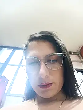 Snapshot of Mia-love-03 chatting on October 2025 08:57:01 PM Mia-love-03 online show from October 2025 08:57:01 PM