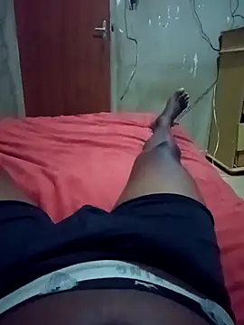 Snapshot of pauuuzudooo9 chatting on October 2025 04:03:02 PM pauuuzudooo9 online show from October 2025 04:03:02 PM