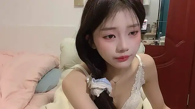 Snapshot of Ximei-O chatting on November 2025 05:01:02 PM Ximei-O online show from November 2025 05:01:02 PM