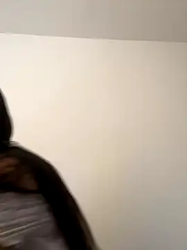 IsabellaJoness  online show from October 2025 12:02:01 PM