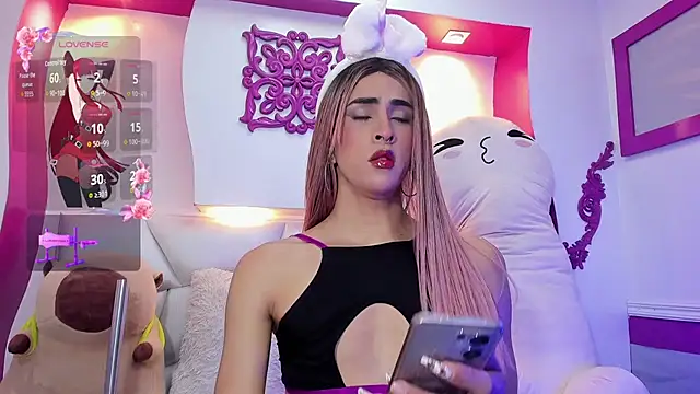 Snapshot of isa__fox chatting on October 2025 12:40:02 AM isa fox online show from October 2025 12:40:02 AM