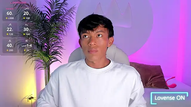 Snapshot of Santti_ chatting on November 2025 09:16:02 PM Santti online show from November 2025 09:16:02 PM