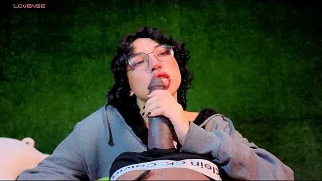 Snapshot of -BlueOpal- chatting on November 2025 08:08:02 PM -BlueOpal- online show from November 2025 08:08:02 PM