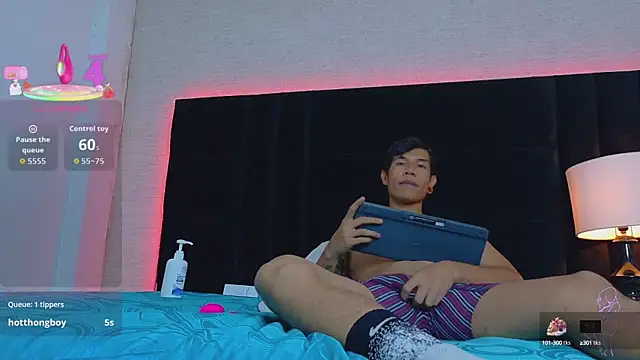 Snapshot of Dante_Hanna chatting on October 2025 11:39:02 PM Dante Hanna online show from October 2025 11:39:02 PM