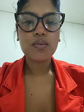 Snapshot of miiabrown18 chatting on October 2025 01:39:01 AM miiabrown18 online show from October 2025 01:39:01 AM