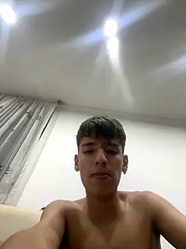 Snapshot of _Kinky69_ chatting on November 2025 03:38:01 AM Kinky69 online show from November 2025 03:38:01 AM