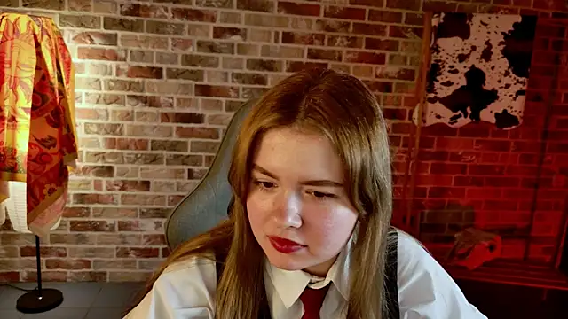 HaleySun online show from October 2025 01:10:02 PM