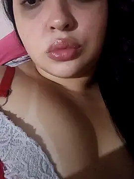 Snapshot of vitoriaavilasilva chatting on October 2025 01:42:02 PM vitoriaavilasilva online show from October 2025 01:42:02 PM