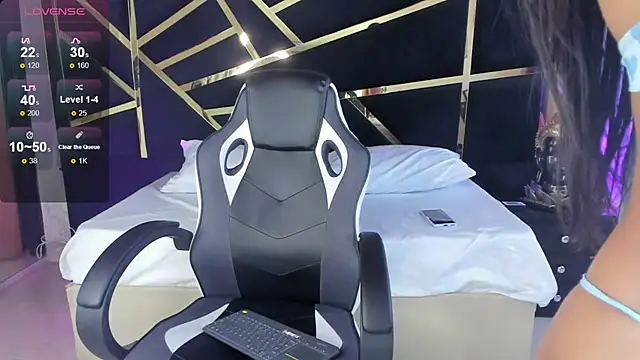 Snapshot of SamanthaElis chatting on October 2025 03:02:02 PM SamanthaElis online show from October 2025 03:02:02 PM