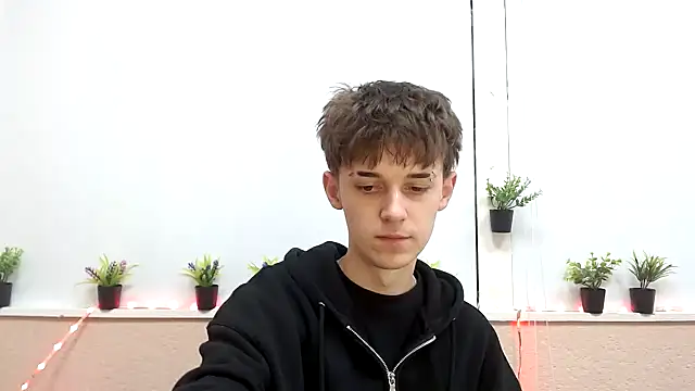 Snapshot of Hoot_Dude_ chatting on October 2025 01:12:01 PM Hoot Dude online show from October 2025 01:12:01 PM