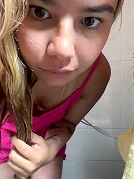 Violettt hot online show from October 2025 01:41:01 PM