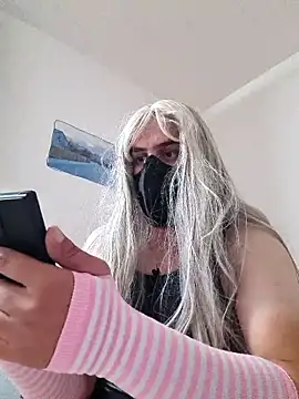 Noot199 online show from September 2025 03:48:01 PM