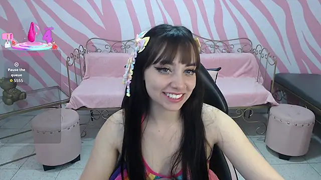 saabrina  online show from October 2025 01:09:01 PM