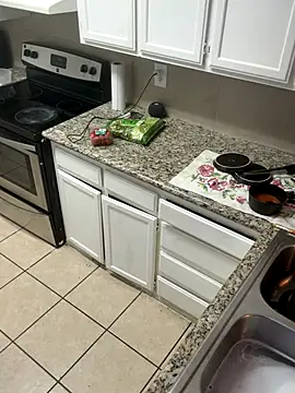 Snapshot of YeahhhitsBreezy chatting on October 2025 12:07:02 AM YeahhhitsBreezy online show from October 2025 12:07:02 AM