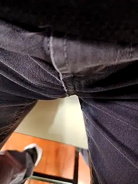 Gigolo31per31 online show from November 2025 04:50:01 PM