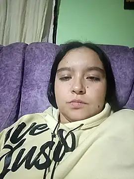 lincy cloe  online show from September 2025 02:37:01 AM