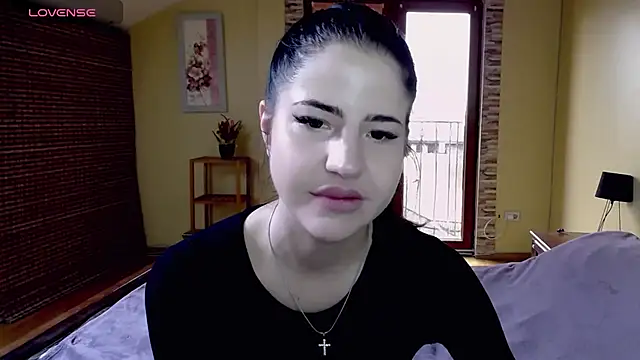 Malibu J online show from October 2025 08:57:02 AM