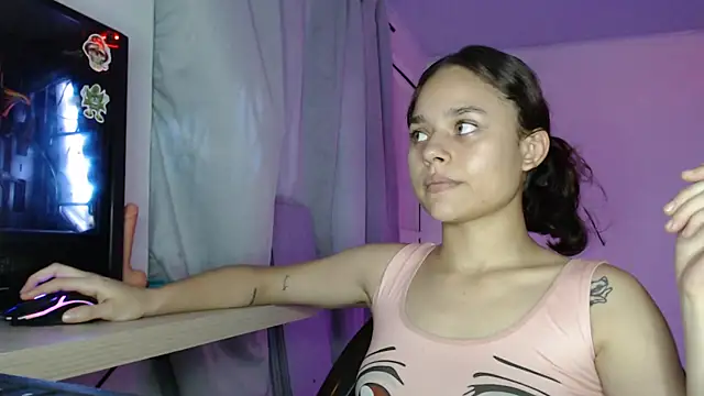 Snapshot of LittleCheerry69 chatting on November 2025 06:51:02 PM LittleCheerry69 online show from November 2025 06:51:02 PM