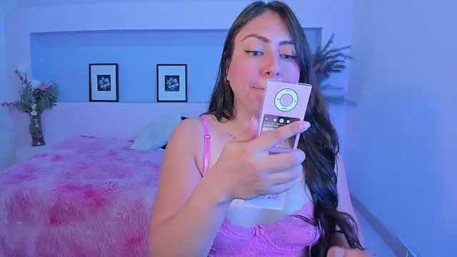 ZaraRosse7 online show from October 2025 12:15:02 PM