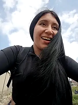   Antonella online show from October 2025 02:57:02 PM