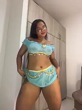 britanny-stone online show from October 2025 05:57:02 PM