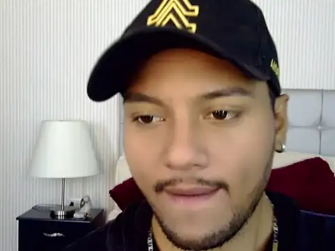 Max Rivers online show from October 2025 06:51:02 PM