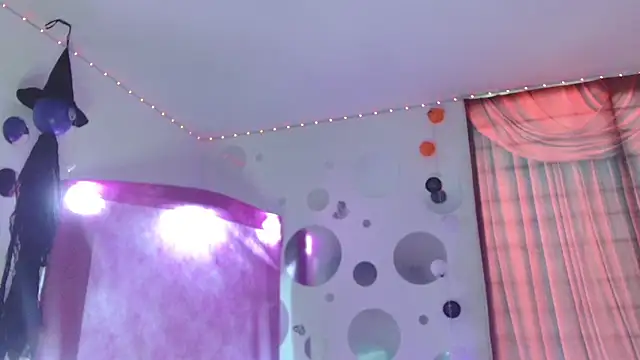 David Fox01 online show from November 2025 07:16:01 PM