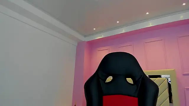 ALAHIACRUZ1 online show from October 2025 02:42:01 AM