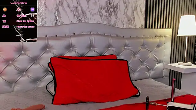 Snapshot of MaraBlake_ chatting on October 2025 08:07:02 PM MaraBlake online show from October 2025 08:07:02 PM