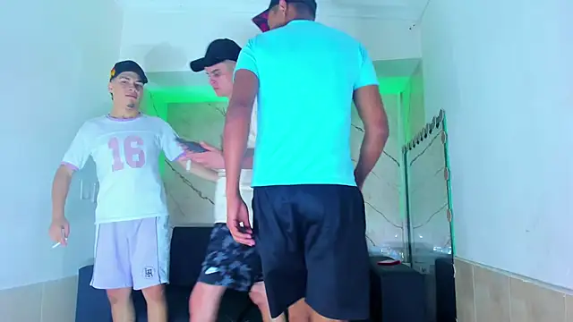 Snapshot of liam_coleman25 chatting on November 2025 04:51:01 AM liam coleman25 online show from November 2025 04:51:01 AM