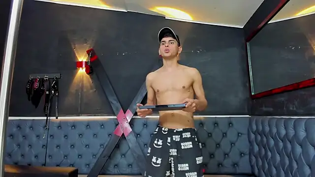 Snapshot of liam_coleman25 chatting on November 2025 04:55:01 AM liam coleman25 online show from November 2025 04:55:01 AM