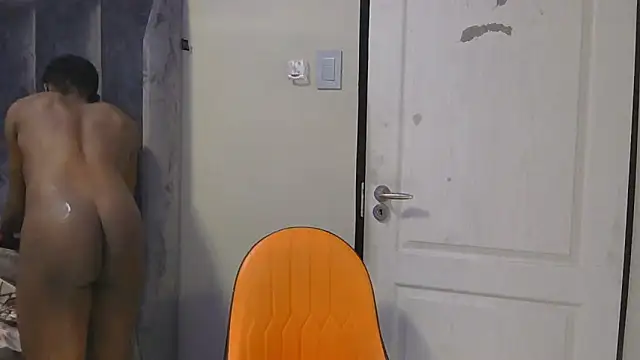 MthondoWeBananaX2 online show from October 2025 04:53:02 PM