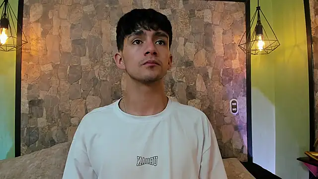 Snapshot of Axel_Draven chatting on November 2025 11:00:02 AM Axel Draven online show from November 2025 11:00:02 AM