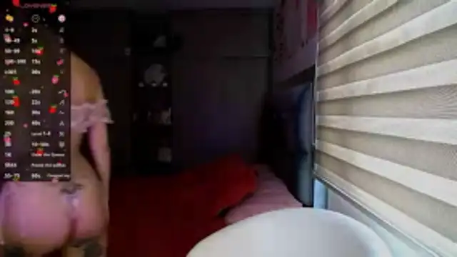 Kittyross online show from October 2025 04:53:02 PM