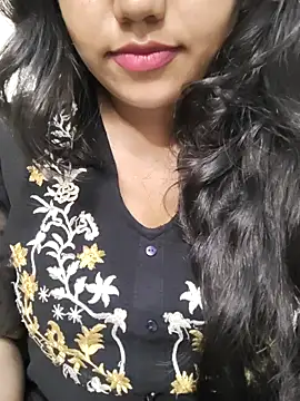 Miss Rose   online show from October 2025 04:24:02 PM