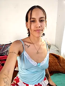 Snapshot of Lilo-skinny chatting on October 2025 09:59:02 PM Lilo-skinny online show from October 2025 09:59:02 PM