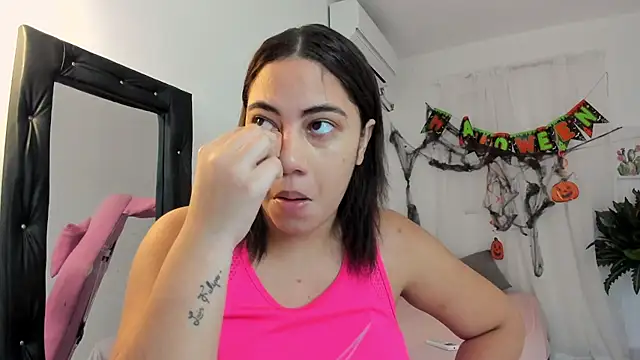 Snapshot of vanelope_smith chatting on October 2025 10:14:02 PM vanelope smith online show from October 2025 10:14:02 PM