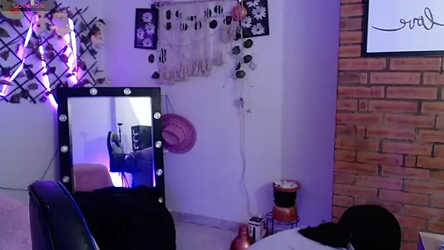 Snapshot of isa_bunny18 chatting on October 2025 03:14:02 AM isa bunny18 online show from October 2025 03:14:02 AM