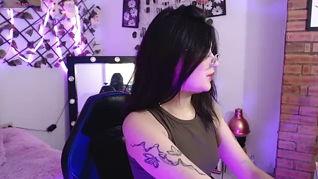 Snapshot of isa_bunny18 chatting on October 2025 03:15:01 AM isa bunny18 online show from October 2025 03:15:01 AM