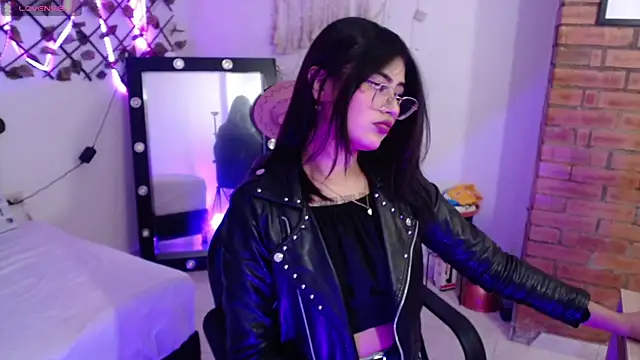 Snapshot of isa_bunny18 chatting on November 2025 11:15:01 PM isa bunny18 online show from November 2025 11:15:01 PM