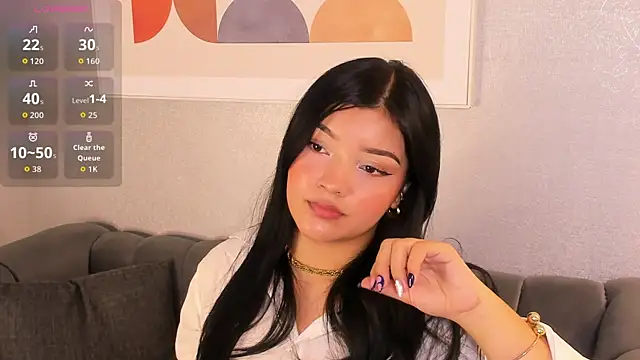 Snapshot of EmmaBlossom chatting on October 2025 05:35:01 PM EmmaBlossom online show from October 2025 05:35:01 PM