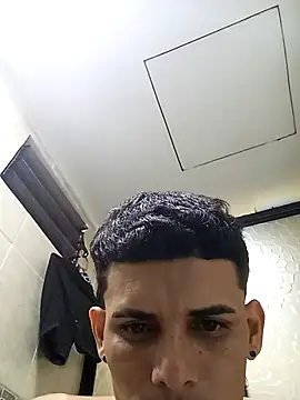 Pingasaboy20 online show from October 2025 03:45:01 AM