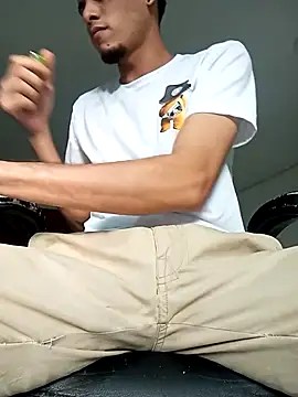 Pingasaboy20 online show from November 2025 10:10:02 PM