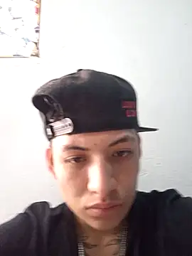 Snapshot of Owen_tomboy chatting on October 2025 01:00:01 PM Owen tomboy online show from October 2025 01:00:01 PM