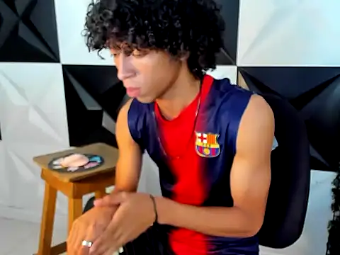 Snapshot of xion_ez chatting on October 2025 07:42:02 PM xion ez online show from October 2025 07:42:02 PM