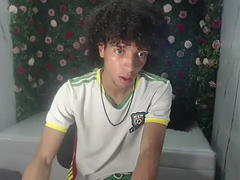 Snapshot of xion_ez chatting on October 2025 07:59:01 PM xion ez online show from October 2025 07:59:01 PM