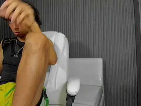 Snapshot of xion_ez chatting on November 2025 09:03:01 PM xion ez online show from November 2025 09:03:01 PM