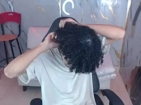 Snapshot of xion_ez chatting on November 2025 08:20:02 PM xion ez online show from November 2025 08:20:02 PM